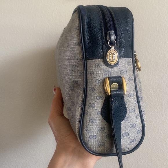 Authentic Gucci crossbody bag navy grey monogram coated canvas - Picture 4 of 15